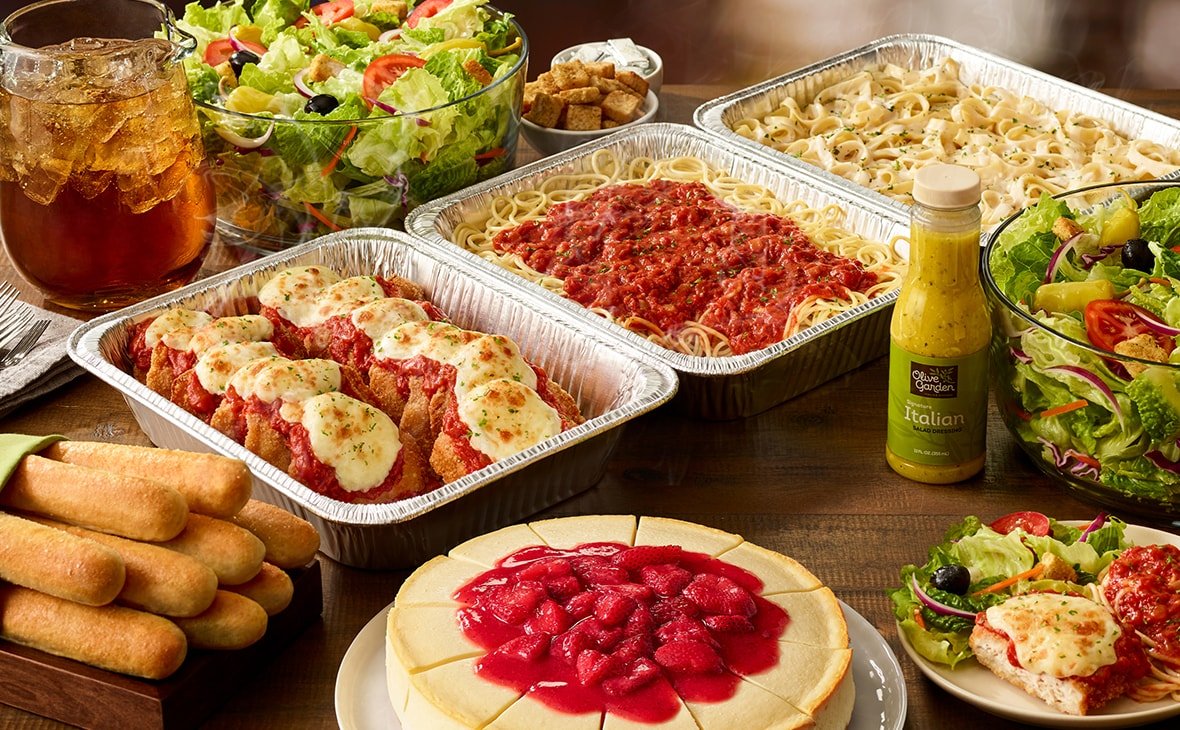 Chicken Parmigiana Combination (Serves 8 - 14)